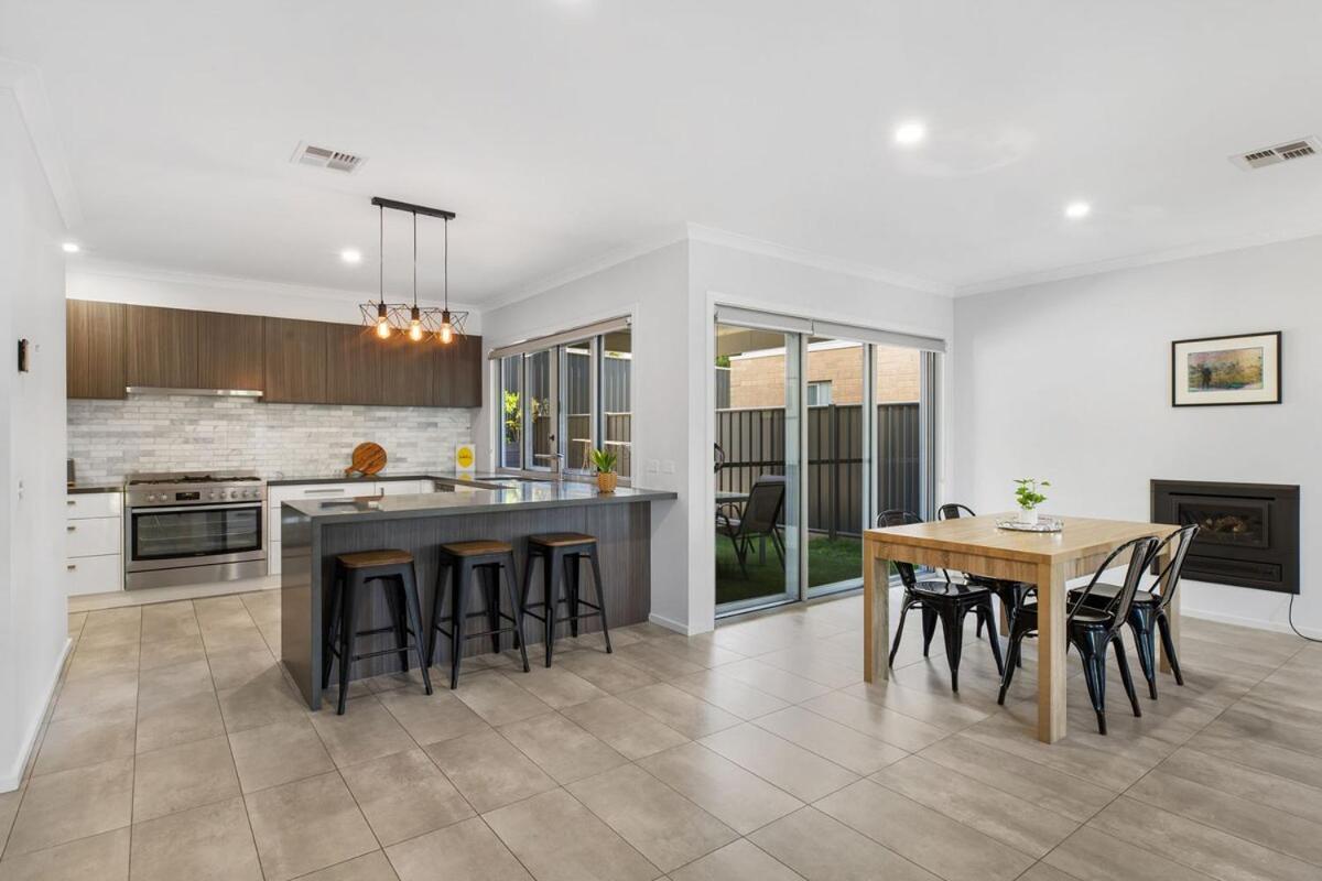Bendigo Signature Accommodation On Honeysuckle Экстерьер фото